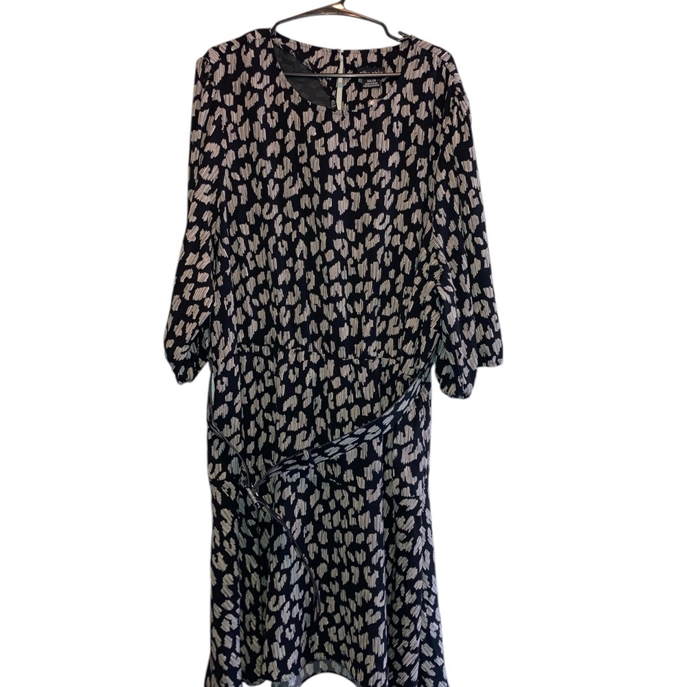City chic XXL NEW belted dress